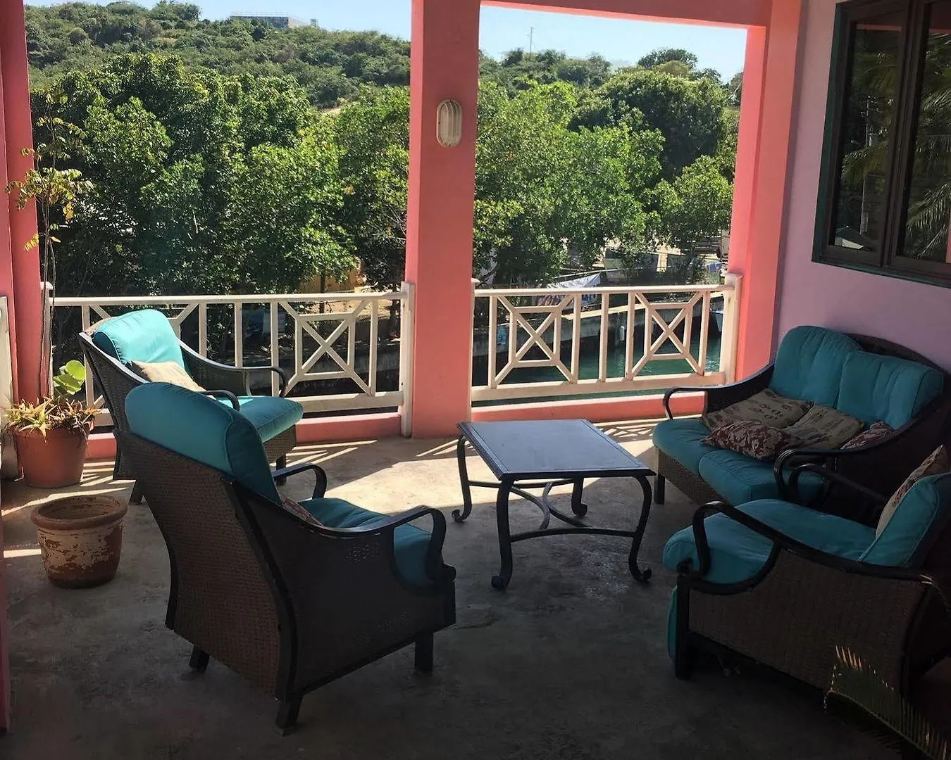 イン Mamacitas Guest House Isla Culebra